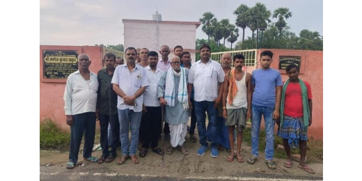 प्राथमिक विद्यालय के नवनिर्मित चहारदीवारी का हुआ उद्घाटन